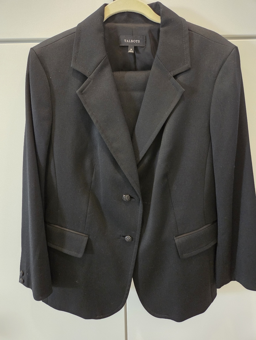 Talbots Black Classic Women's Wool Tuxedo Suit with Notched Lapel, Fully Lined